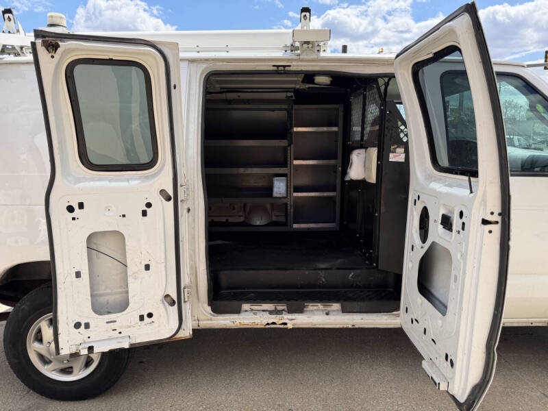 2006 Ford E-Series E-250