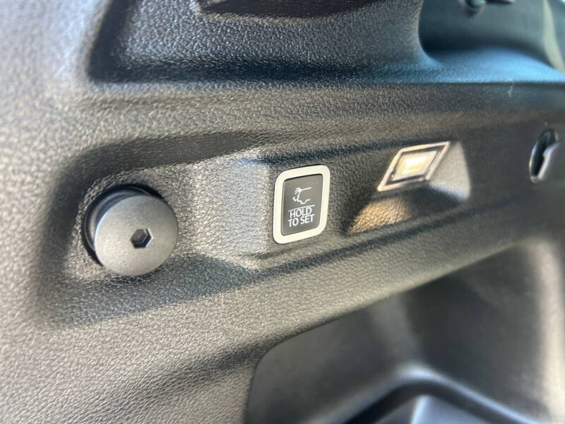 2021 Jeep Grand Cherokee L Laredo