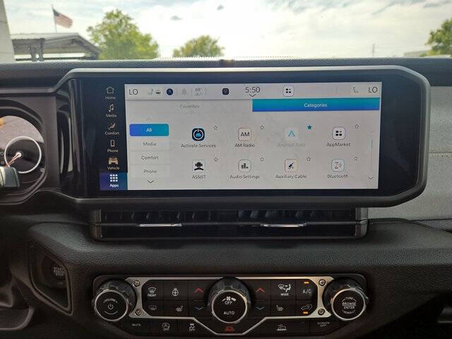 2025 Jeep Gladiator Willys