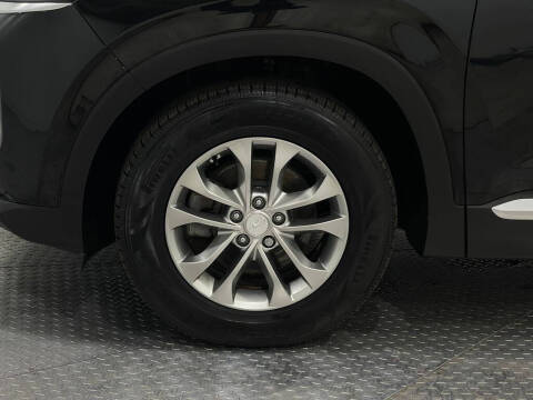 2020 Hyundai Santa Fe SE