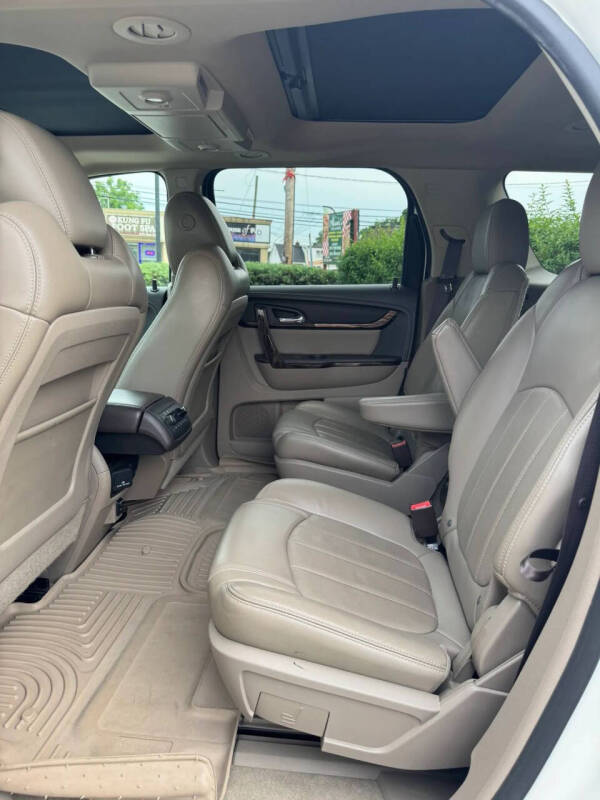 2014 GMC Acadia Denali
