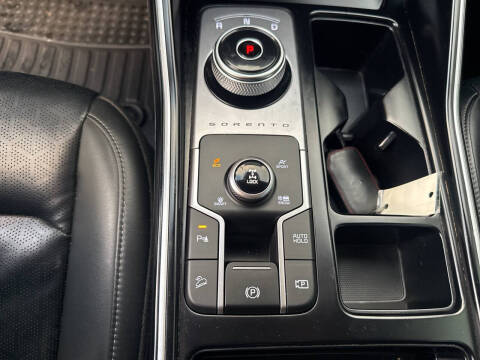 2023 Kia Sorento Hybrid EX