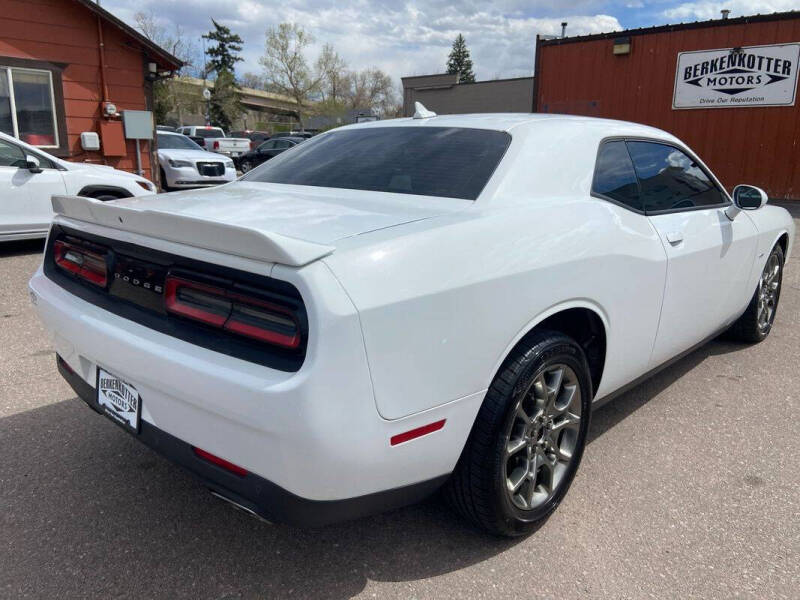 2017 Dodge Challenger GT