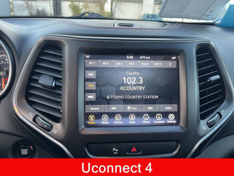 2019 Jeep Cherokee Trailhawk