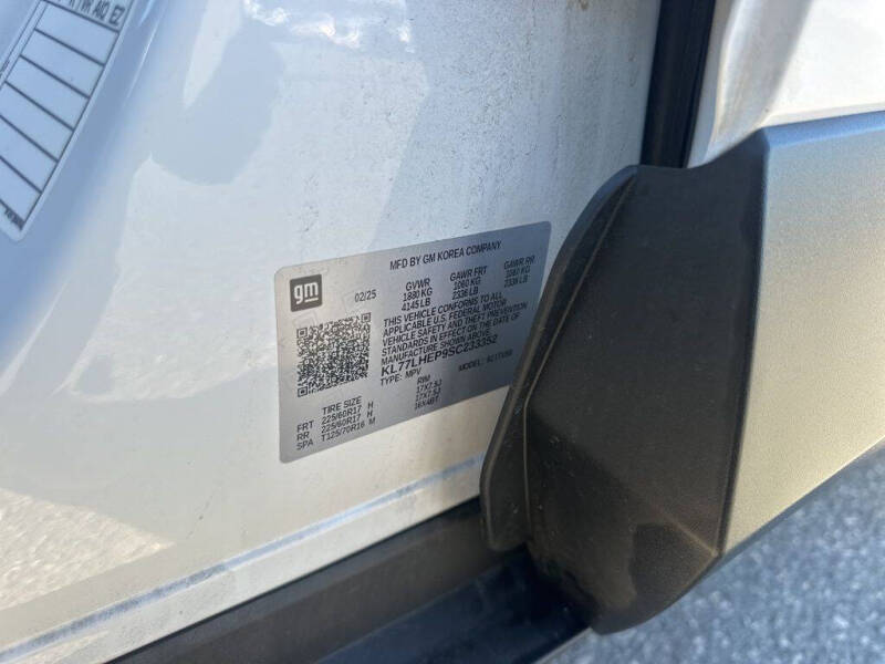 2025 Chevrolet Trax LT