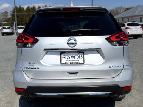 2017 Nissan Rogue SV