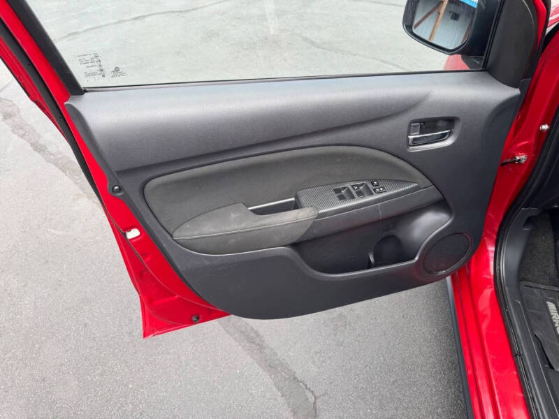 2023 Mitsubishi Mirage SE