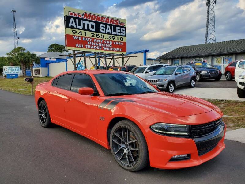2018 Dodge Charger for sale at Mox Motors in Port Charlotte FL