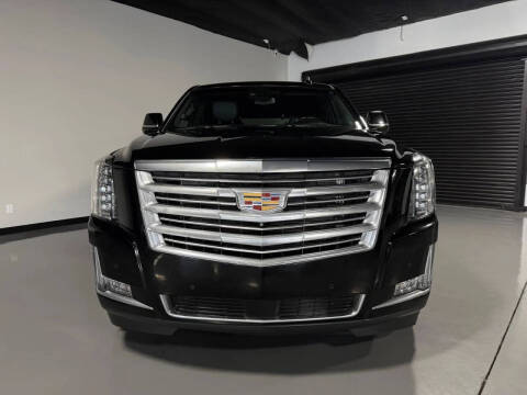 2017 Cadillac Escalade Platinum