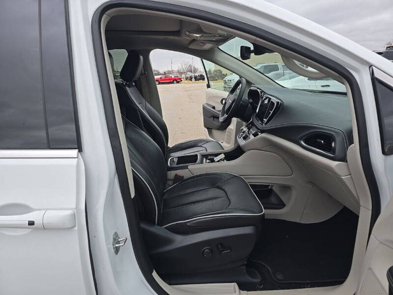 2024 Chrysler Pacifica Limited