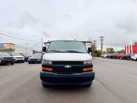 2018 Chevrolet Express 2500