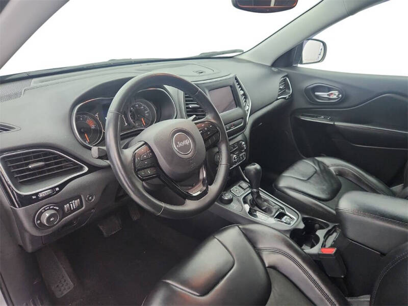 2019 Jeep Cherokee Altitude