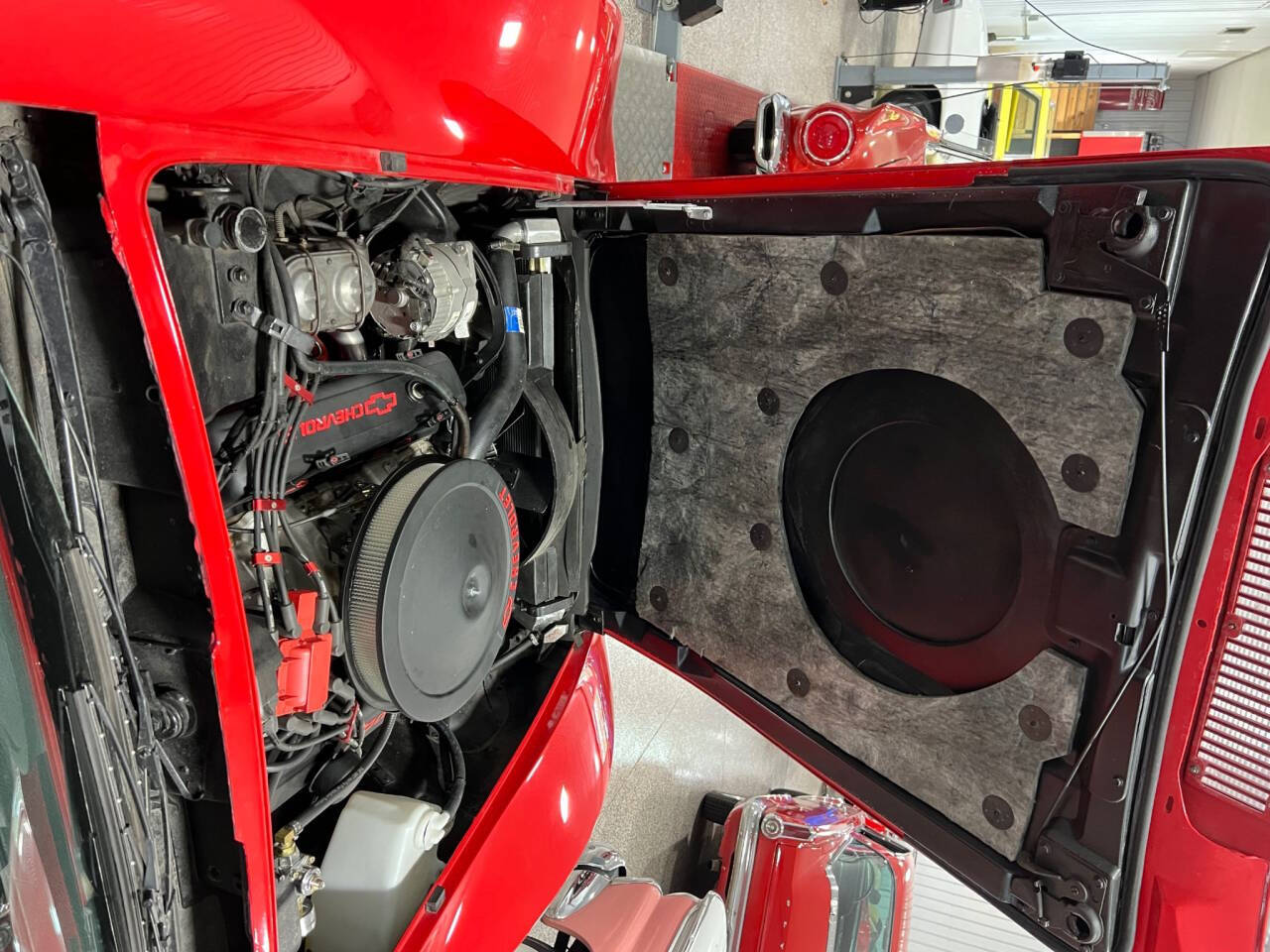 1973 Chevrolet Corvette 21