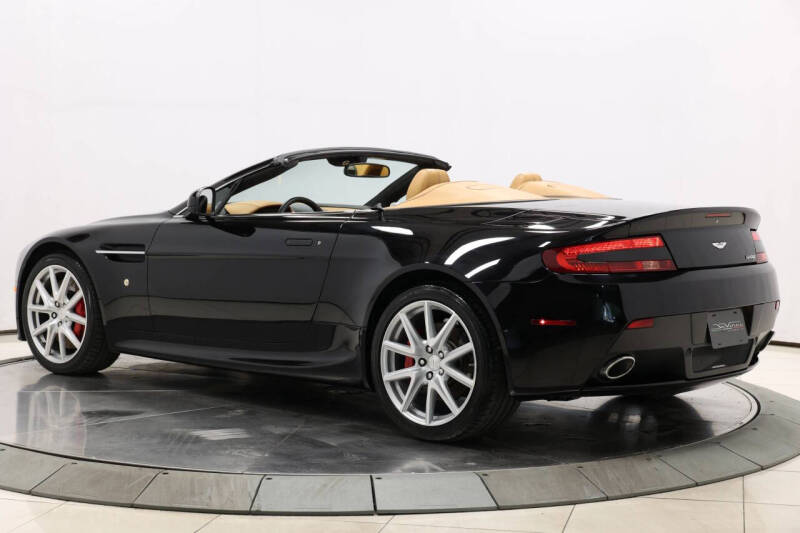 2012 Aston Martin V8 Vantage Roadster
