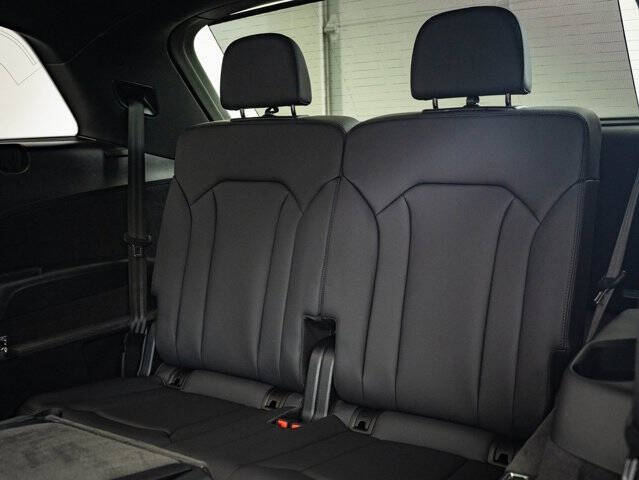 2025 Audi Q7 quattro Premium Plus 45 TFSI