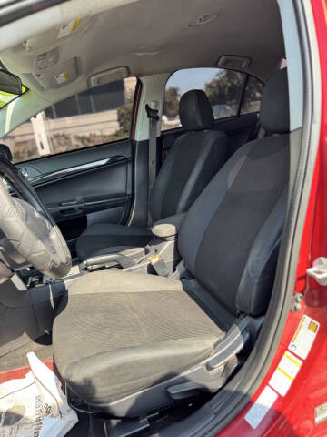 2017 Mitsubishi Lancer SE