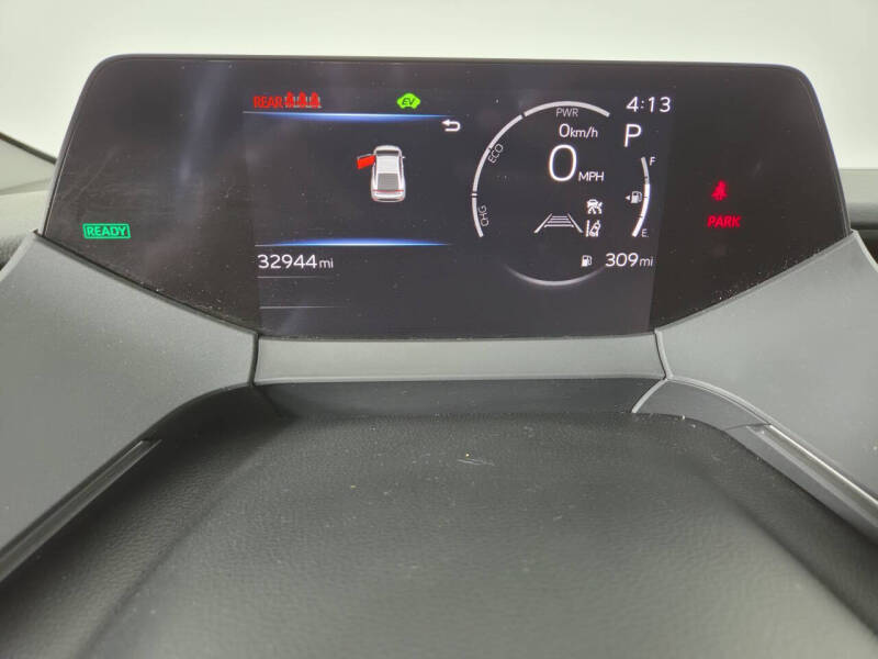 2023 Toyota Prius XLE