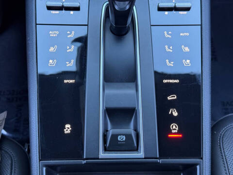 2023 Porsche Macan