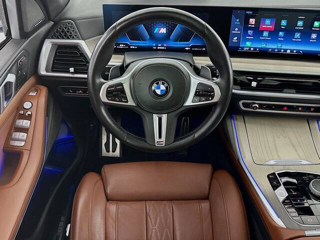2024 BMW X7 M60i