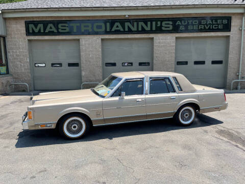 1989 Lincoln Town Car for sale at Mastroianni Auto Sales in Palmer MA