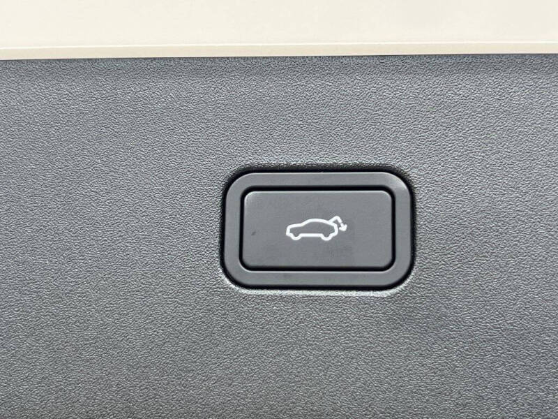 2026 Volvo EX30 Plus