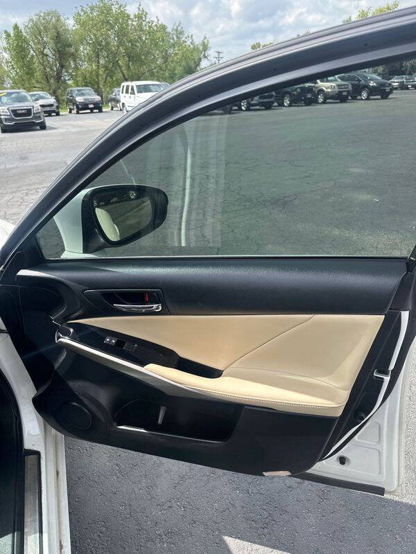 2015 Lexus IS 250