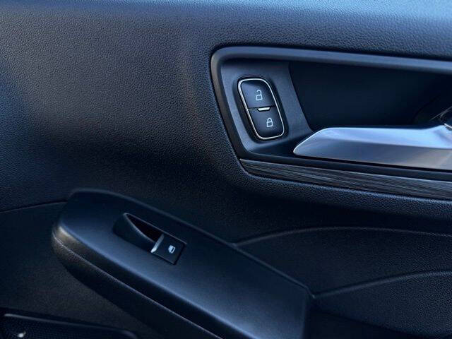 2023 Ford Escape Platinum