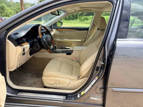 2013 Lexus ES 300h