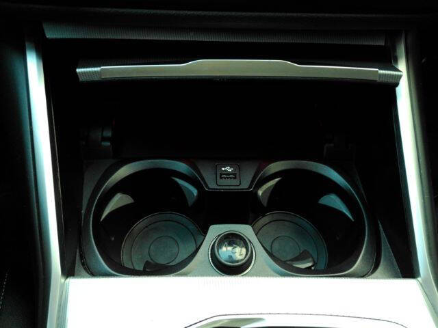 2024 BMW 3 Series 330i