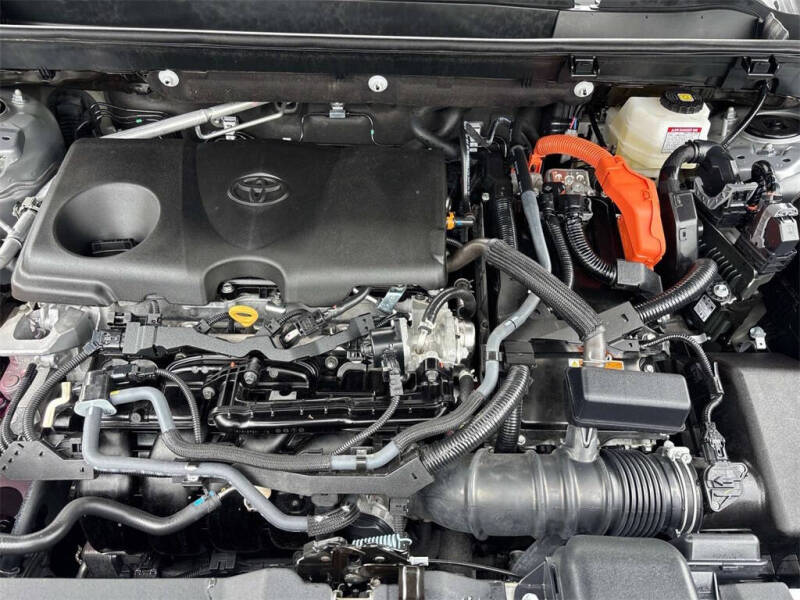 2024 Toyota RAV4 Hybrid LE