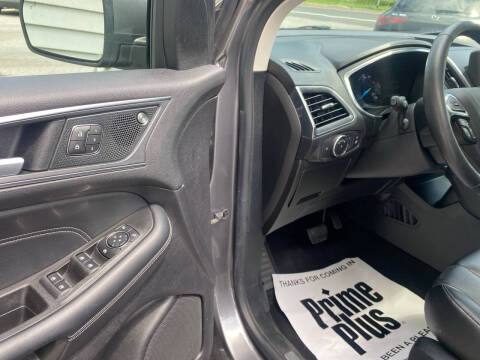 2021 Ford Edge Titanium