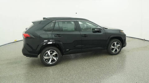 2025 Toyota RAV4 Plug-in Hybrid SE