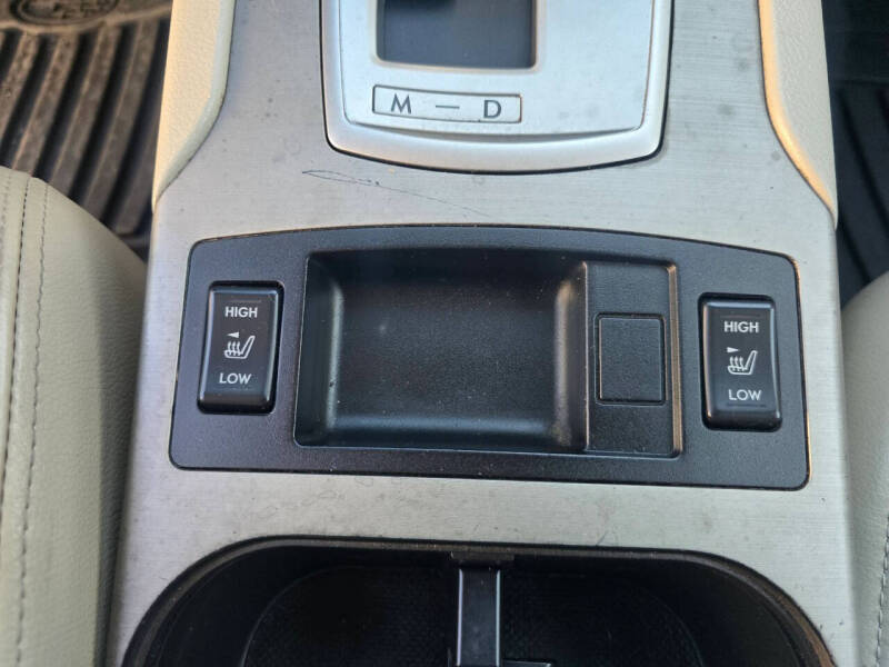 2011 Subaru Outback 2.5i Limited