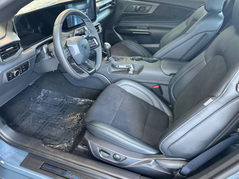 2025 Ford Mustang Dark Horse