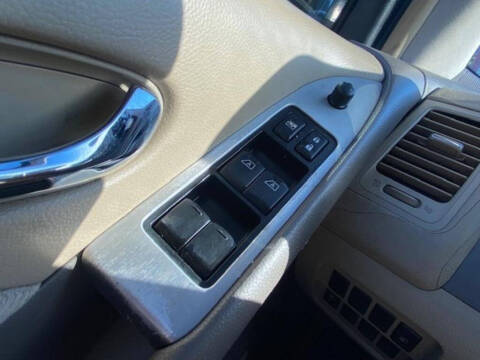 2011 Nissan Murano LE