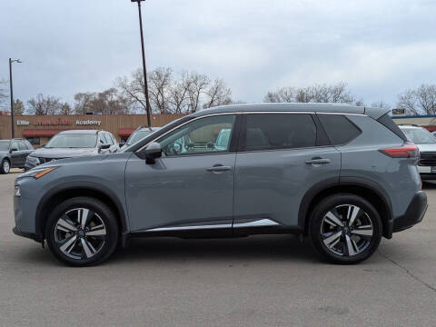 2022 Nissan Rogue SL