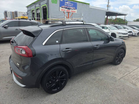 2018 Kia Niro EX