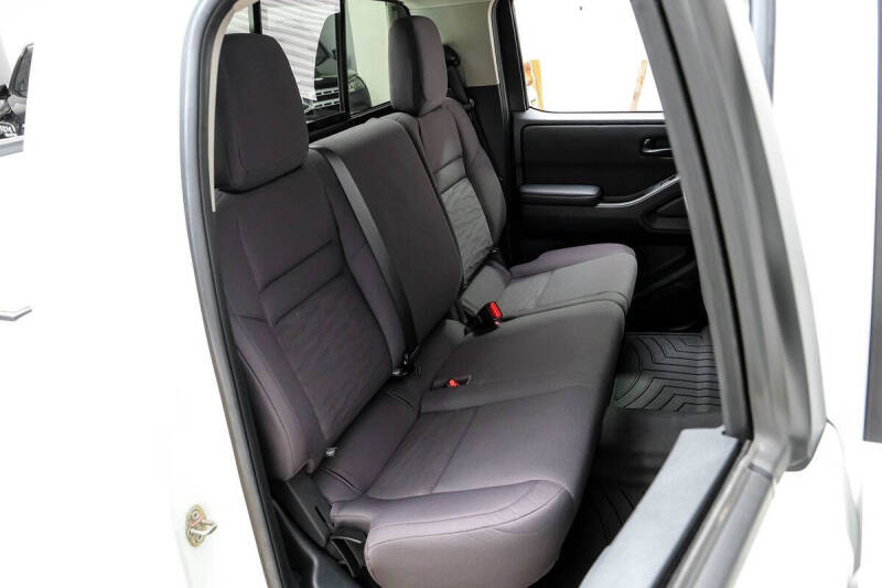 2025 Nissan Frontier S