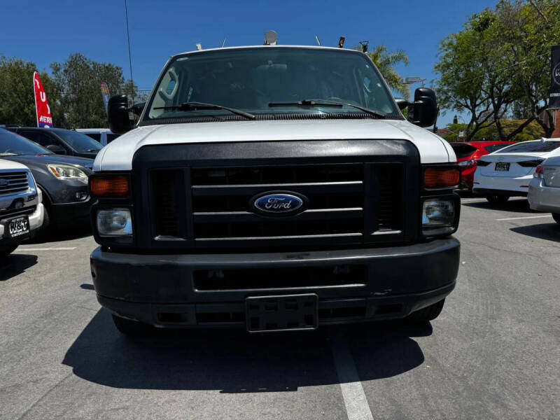 2010 Ford E-Series E-250
