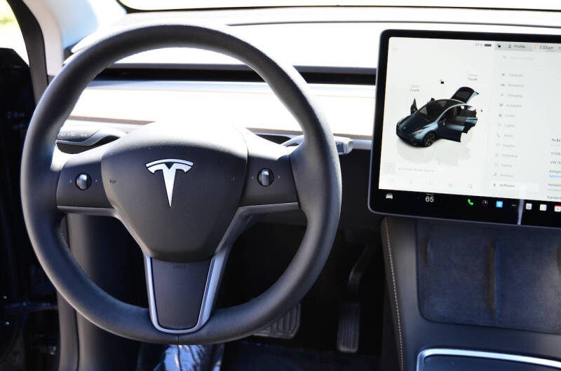 2024 Tesla Model Y Long Range