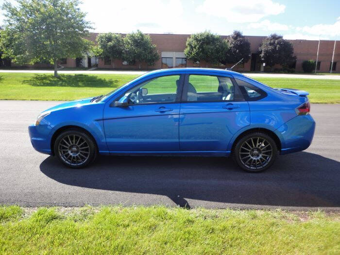 2011 Ford Focus Sport SES