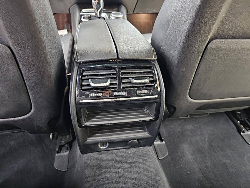 2018 BMW 5 Series 530e iPerformance