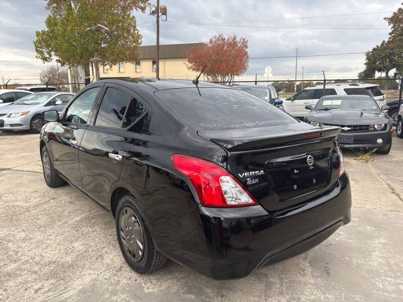 2019 Nissan Versa S