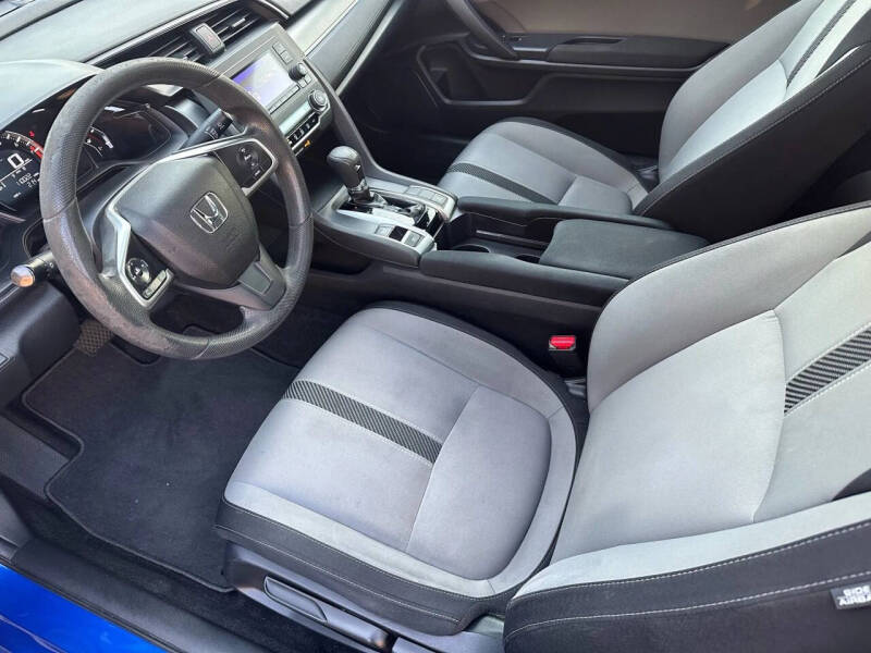 2017 Honda Civic LX-P