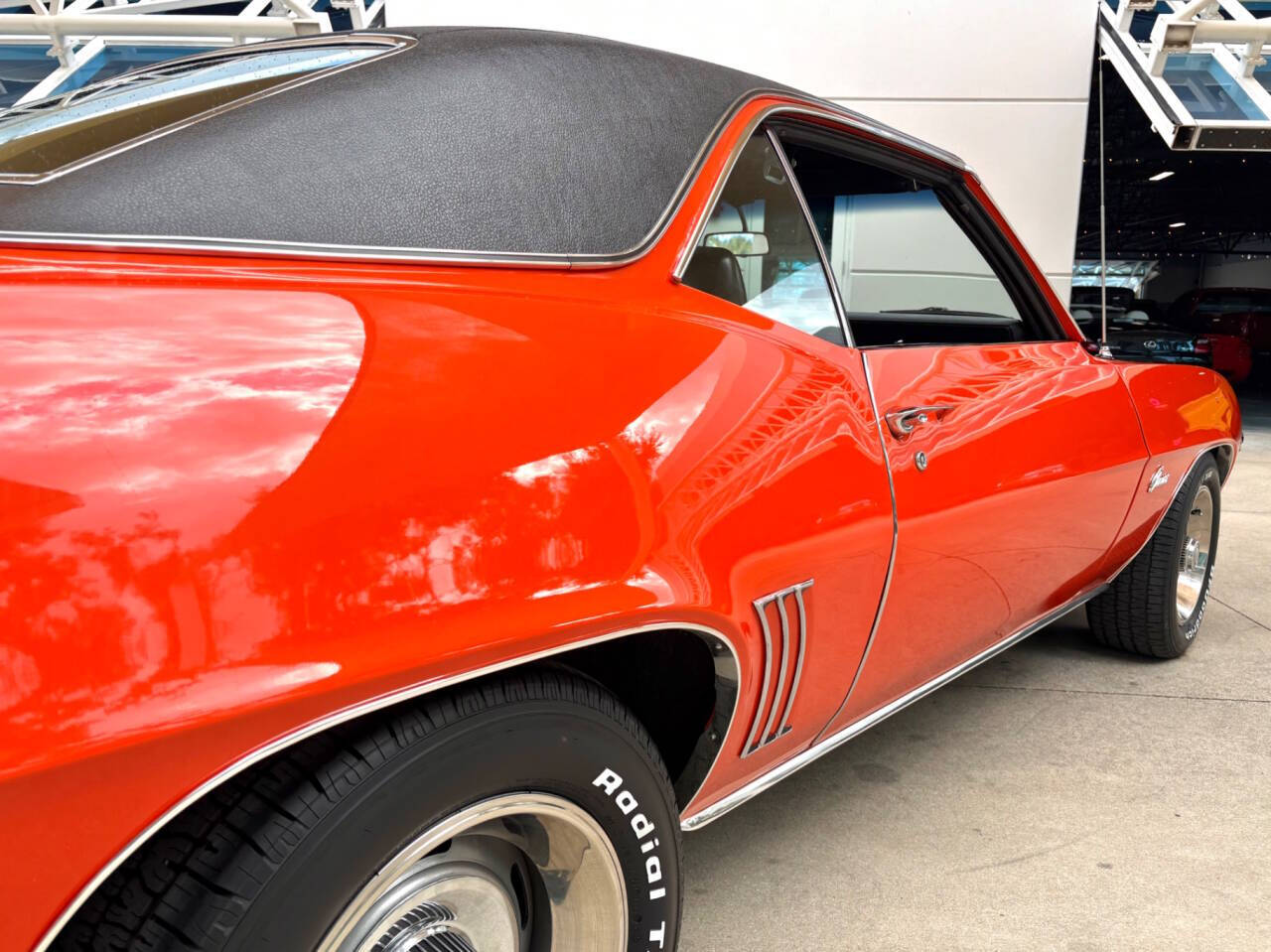 1969 Chevrolet Camaro 19