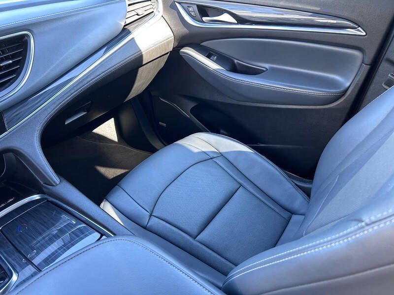 2022 Buick Enclave Premium