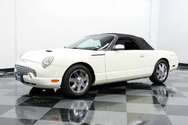 2002 Ford Thunderbird Deluxe