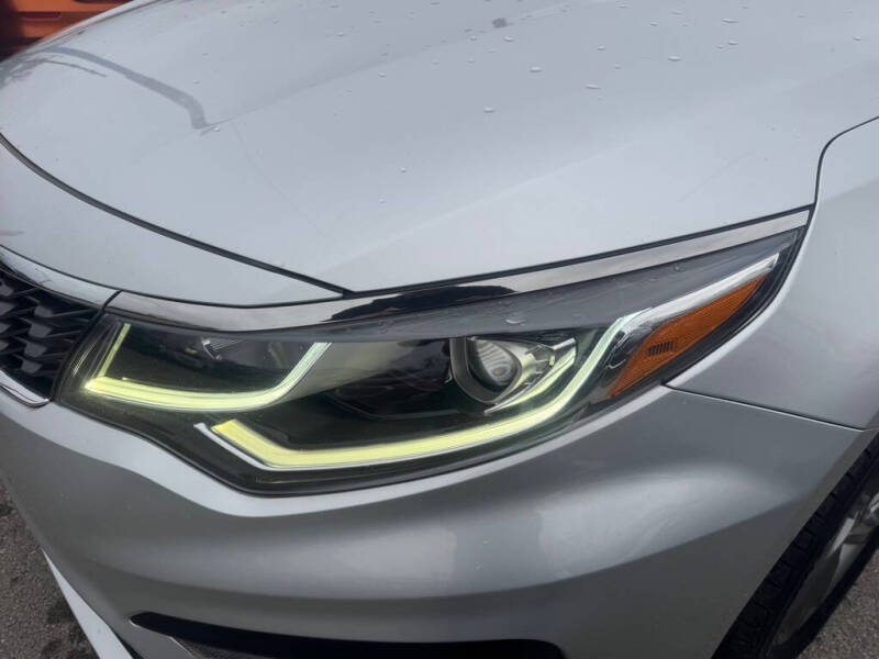 2019 Kia Optima LX