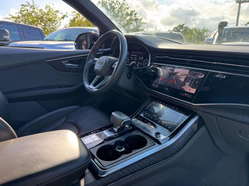 2019 Audi Q8 quattro Prestige 55 TFSI