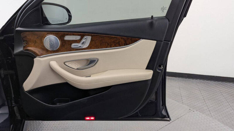 2018 Mercedes-Benz E-Class E 300